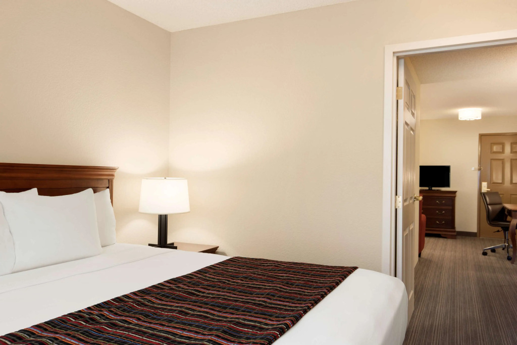 Country Inn & Suites by Radisson, Lehighton-Jim Thorpe, PA