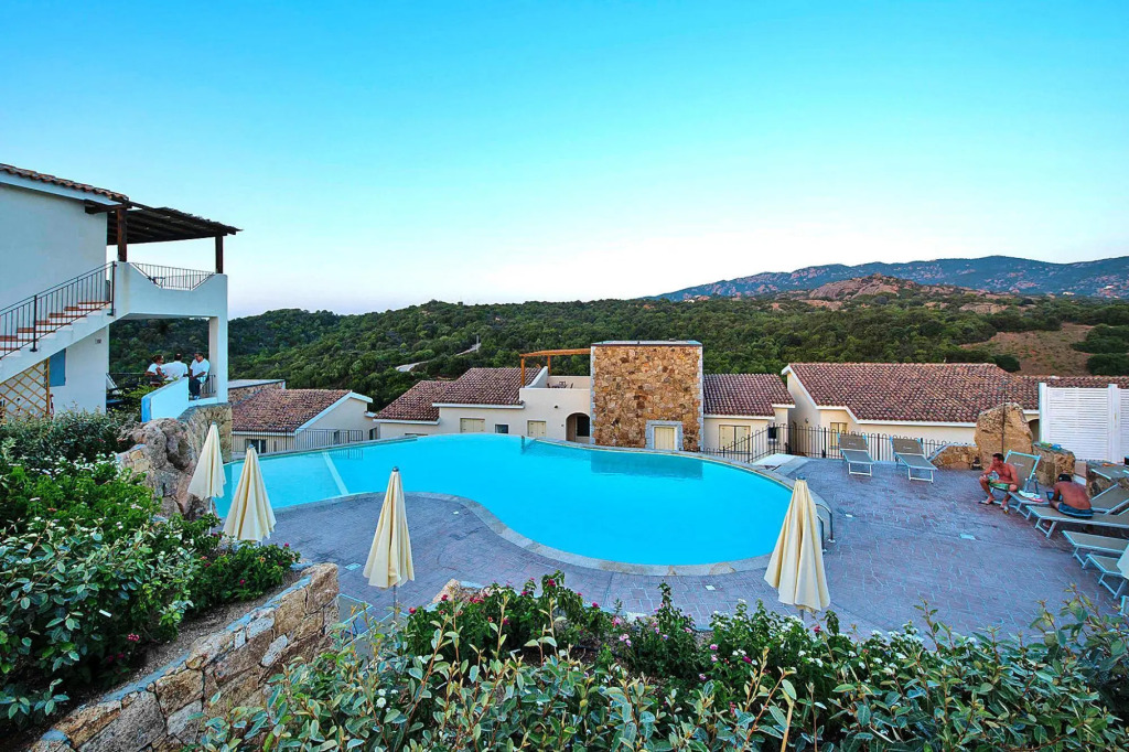 Apartment in Golfo Aranci With Terrace