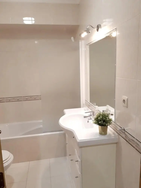 Apartment With one Bedroom in Olhos de Agua, With Shared Pool, Furnished Terrace and Wifi