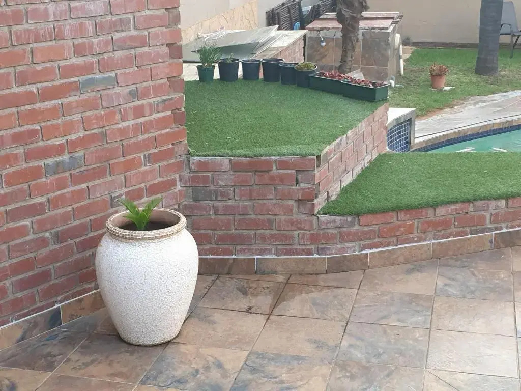 LANGA S COZY GUESTHOUSE