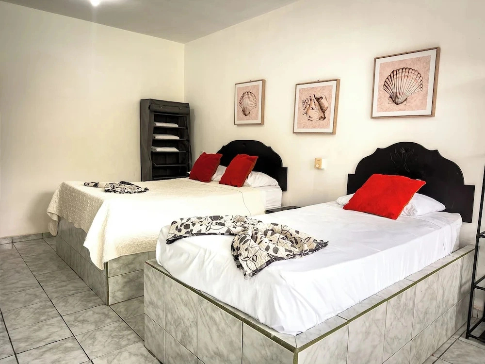 Ela Kosher Hotel and Jewish Center