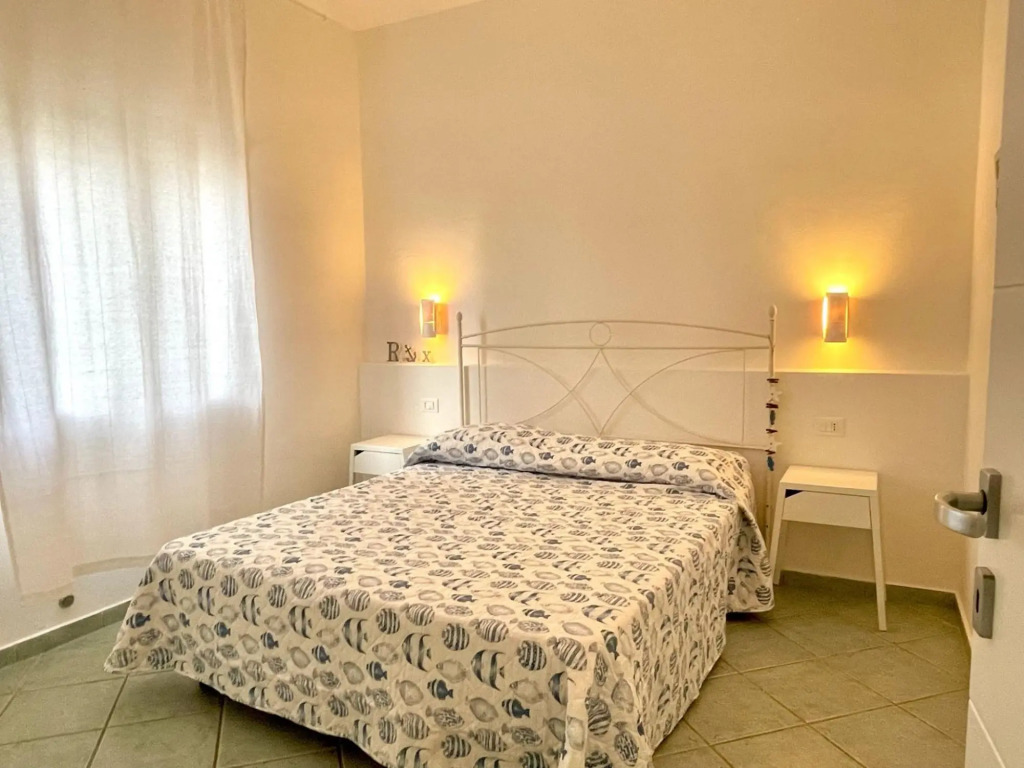 Terraced houses in a quiet seafront area with panoramic views.-Colibrì 1