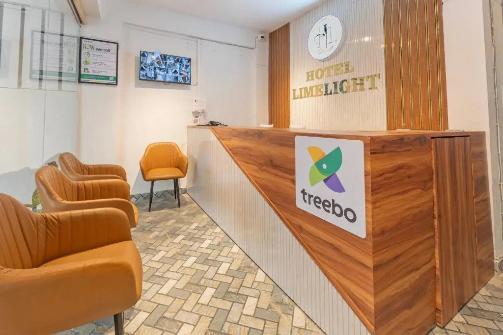 Treebo Lime Light