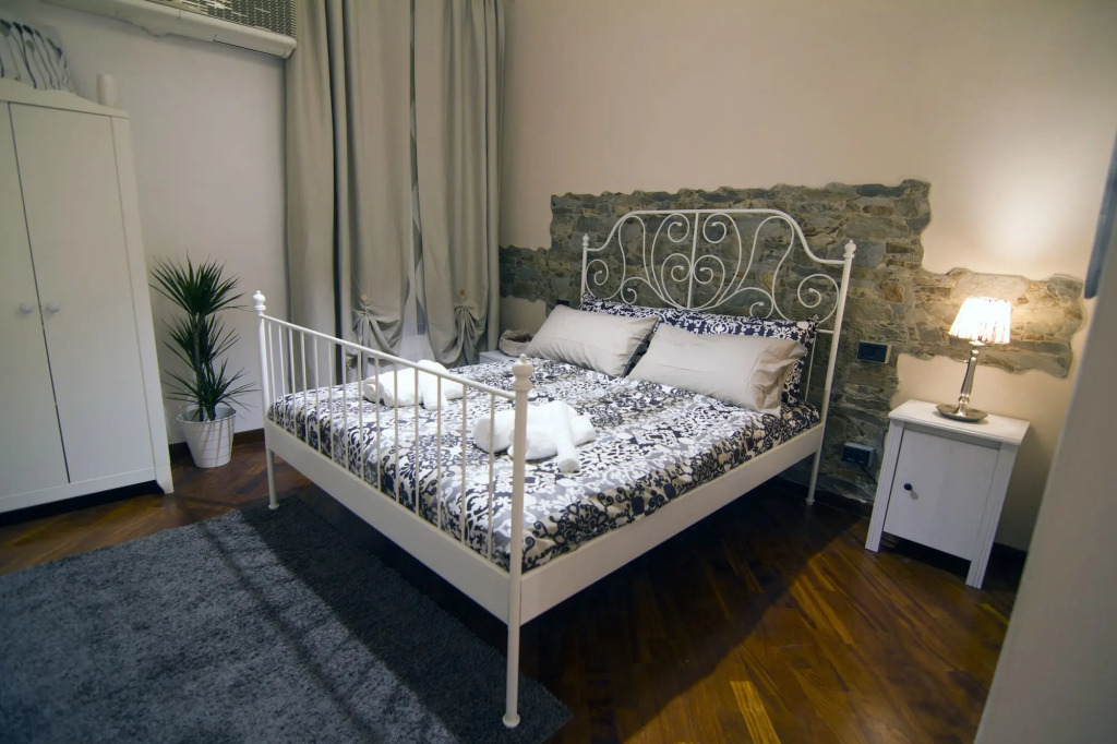 Allegro House