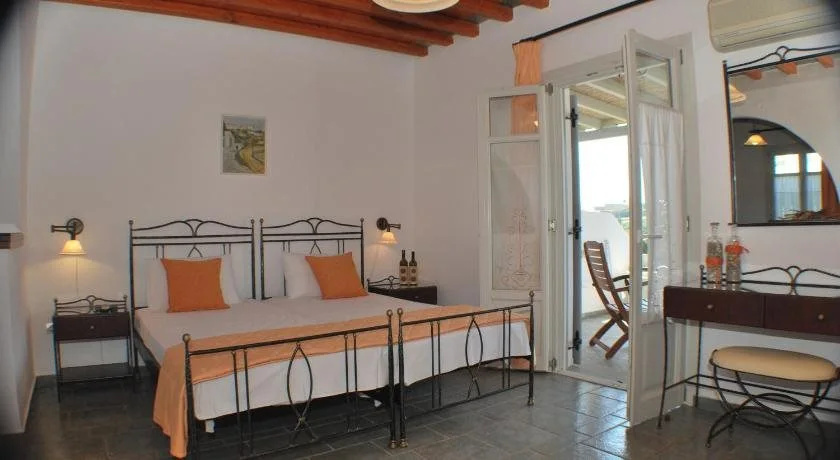 Myrto Bungalows