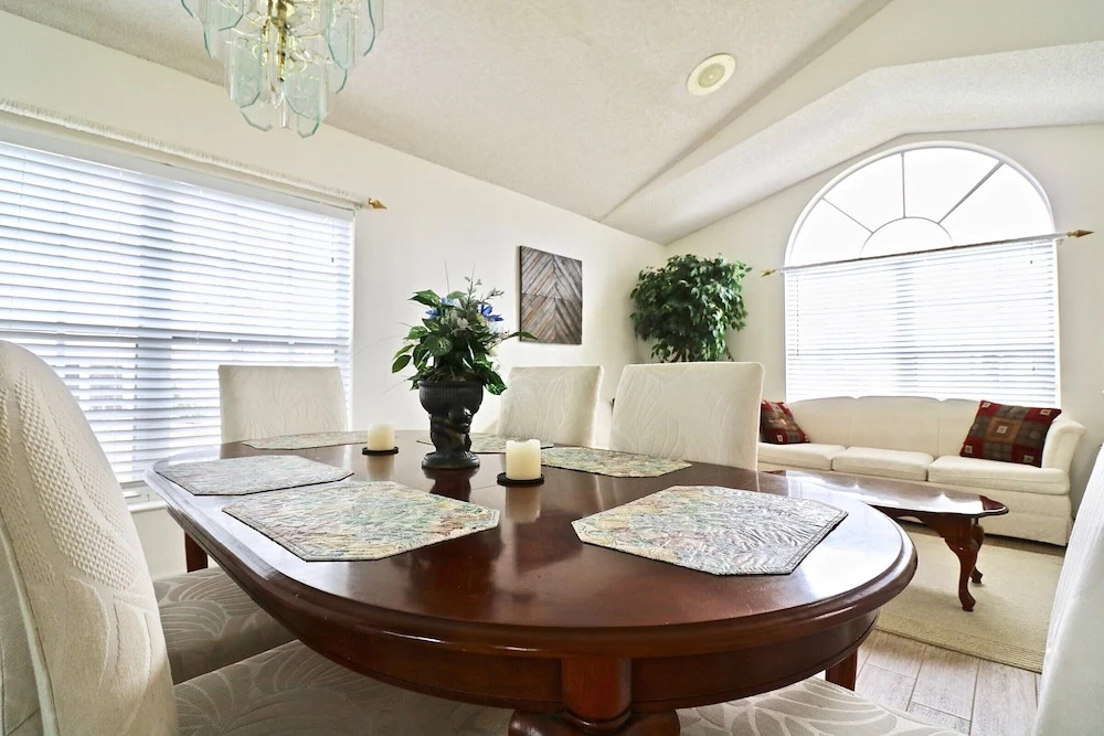Lovely Cheerful Home Near Disney Lake View & Pool