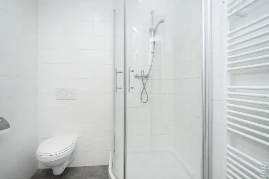 Bright, Spacious Apartment in the Historic Centre
