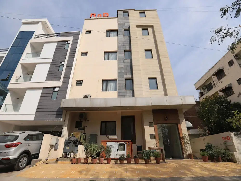 OYO 1505 Hotel RnB Jaipur