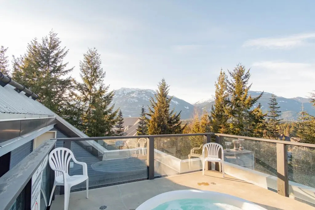 Ski in Ski out - Steam Shower - Roof top Hot tub