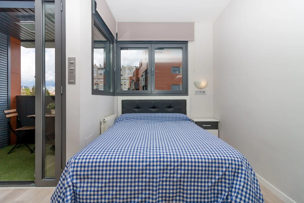 New Big Apple Apartment PTS Granada Canovas