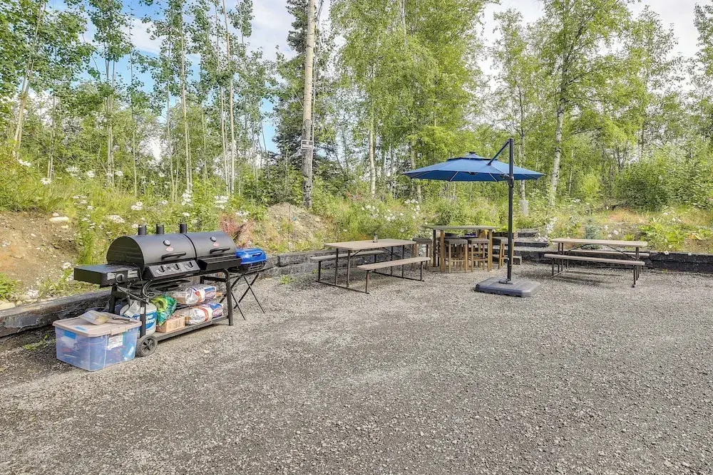 Cozy Wasilla Apartment ~ 2 Mi to Downtown!