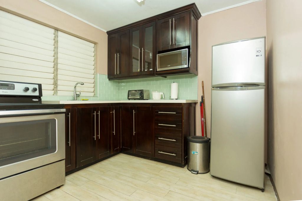 New Kingston CA Guest Apartment VI