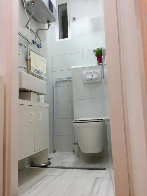 VERY CLOSE Studio Apartment