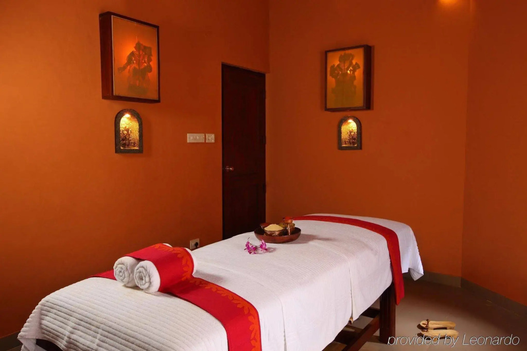 Fragrant Nature Backwater Resort & Ayurveda Spa Kollam
