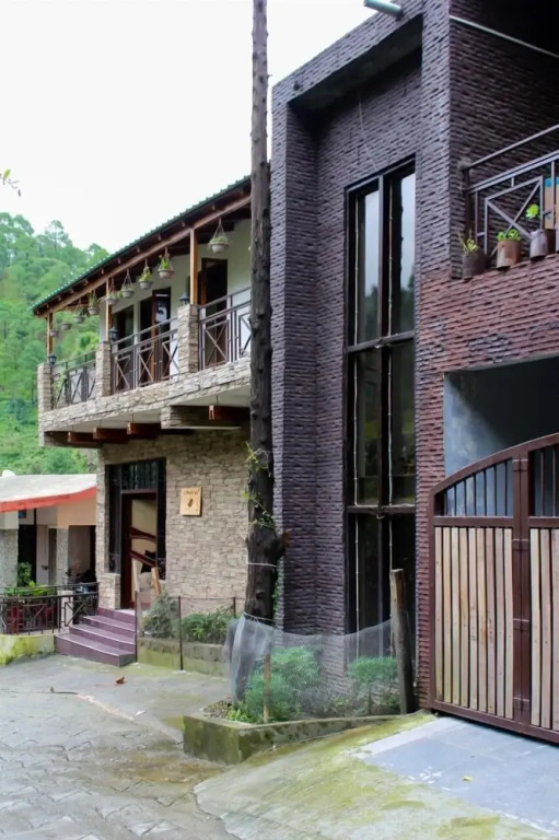 Mocha Chalet