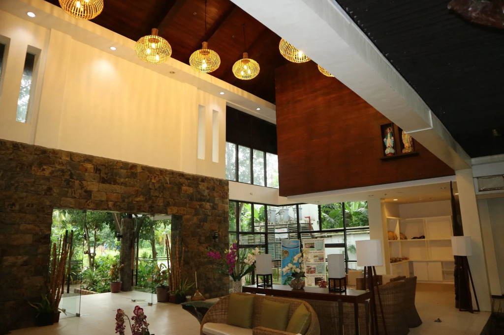 Marianne Hotel