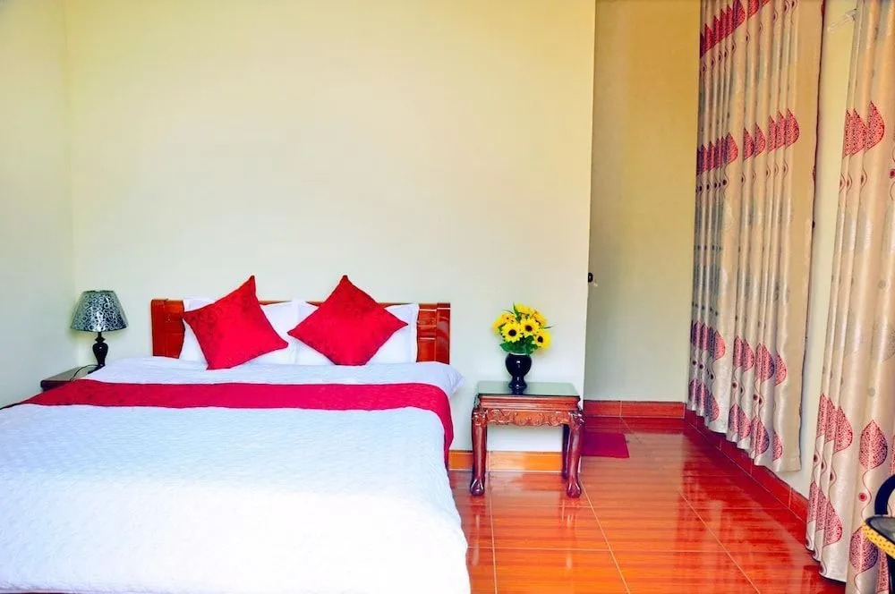 Tam Coc Family Hotel