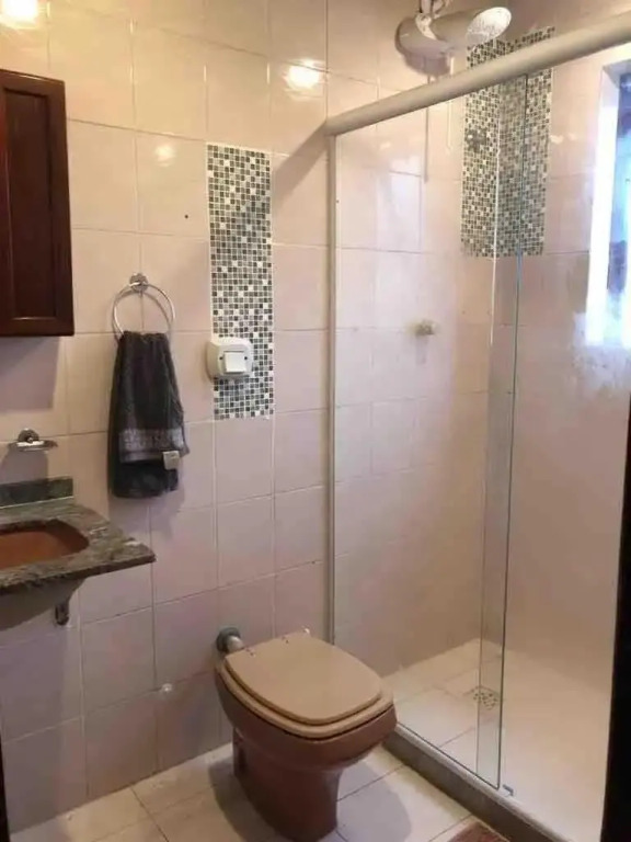Duplex 450m da Praia do Peró, Roupa Cama e Banho, Wi-Fi, TV a Cabo, Estacionamento