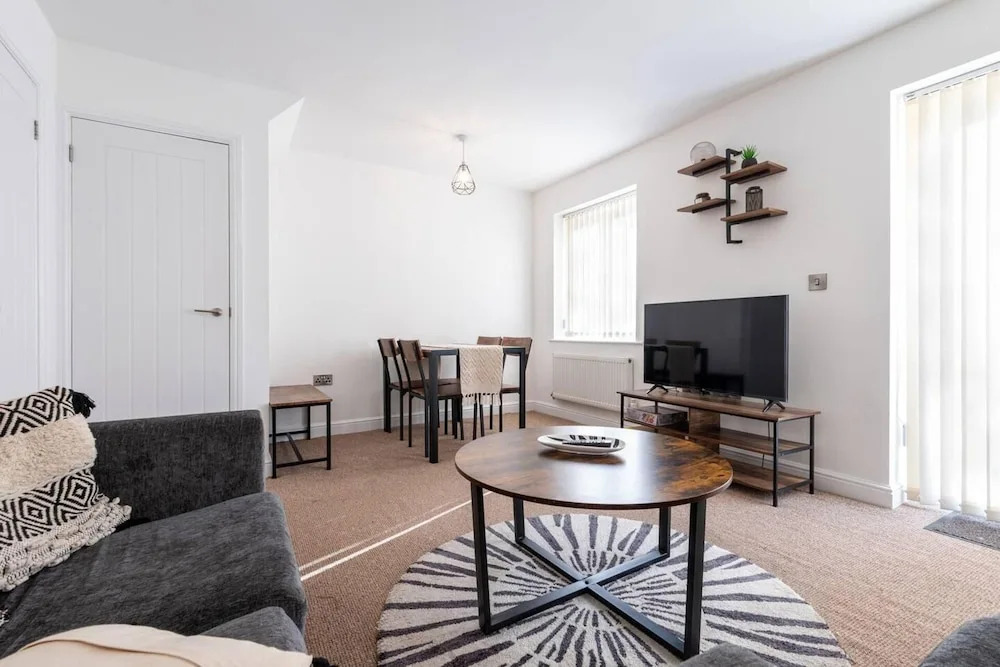 Stunning 3-bed House in Derby