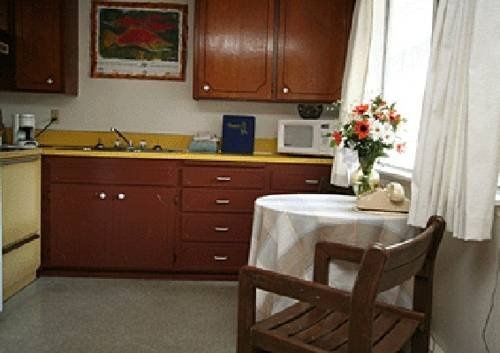 Westwynd Motel