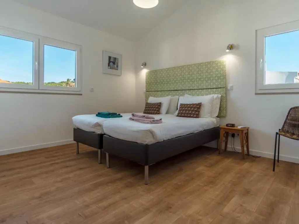 LV Premier LA2 pool, AC, garden, sea view
