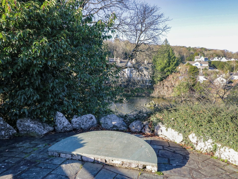 Drapers Cottage