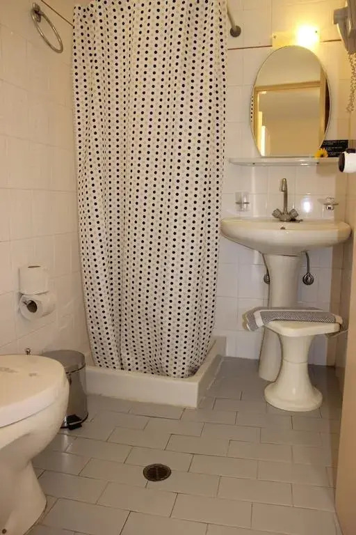 Archipelagos Hotel