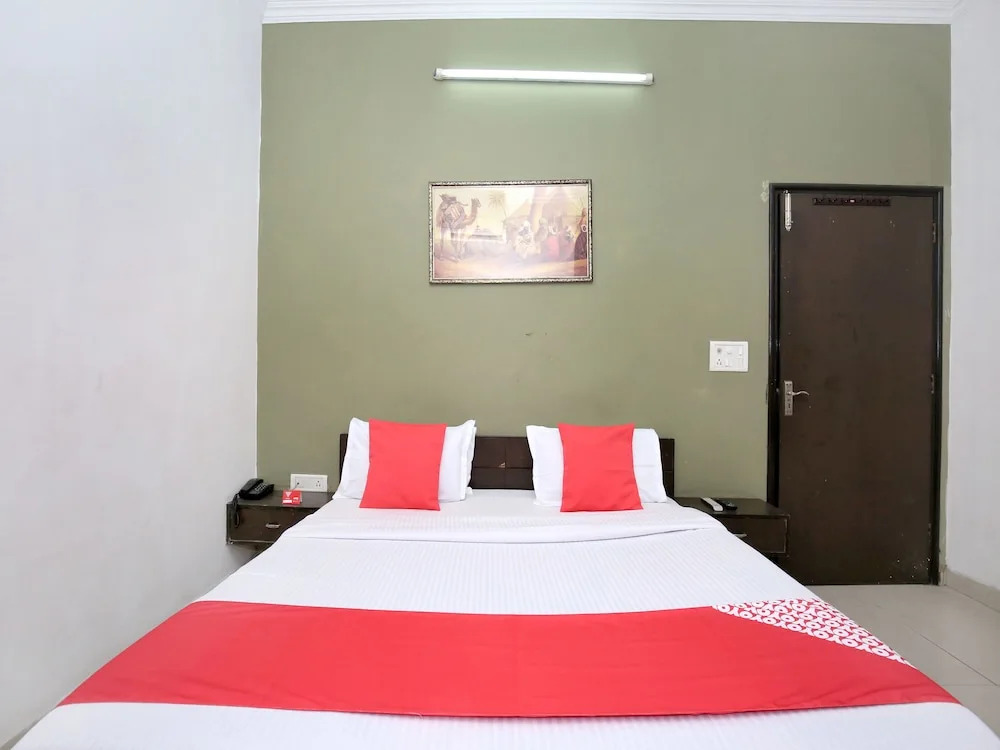OYO 12972 Hotel Krishna castle