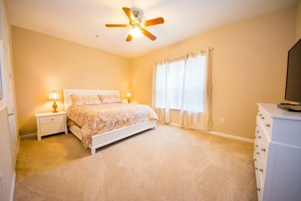 Vista Cay Next To Orange County Convention Center! 4 Bedroom Apts by Redawning