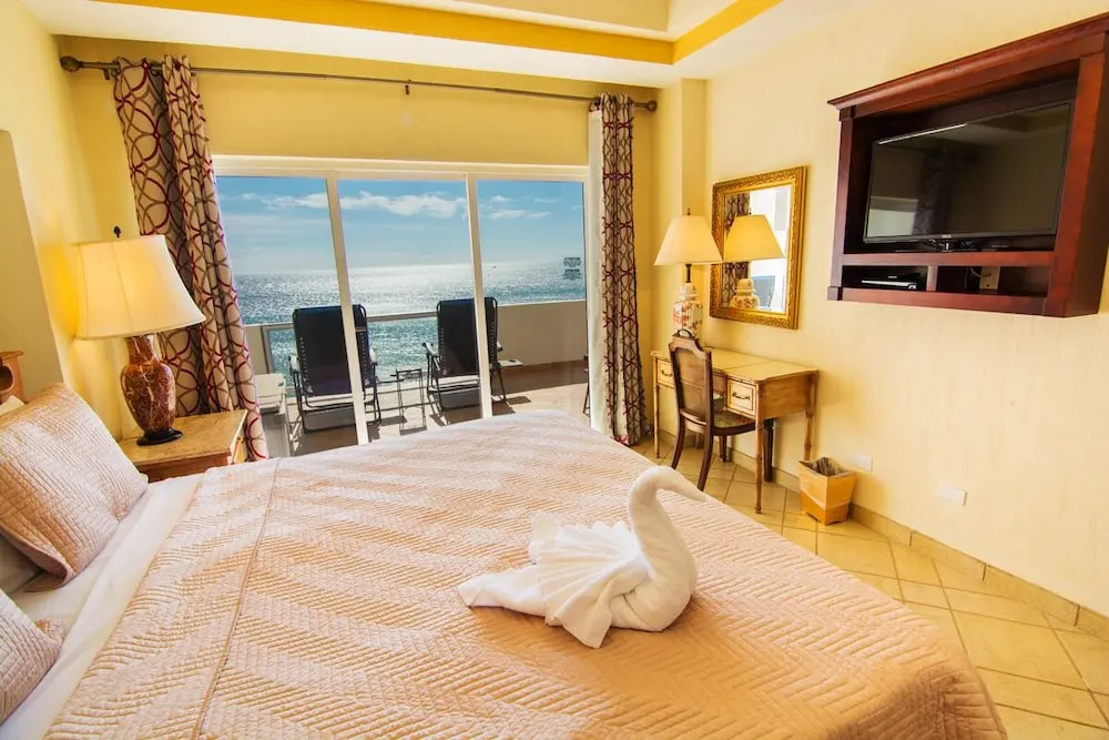 Baja 705 - 2 Br Condo