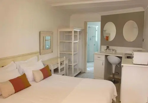 Golden Key Guesthouse