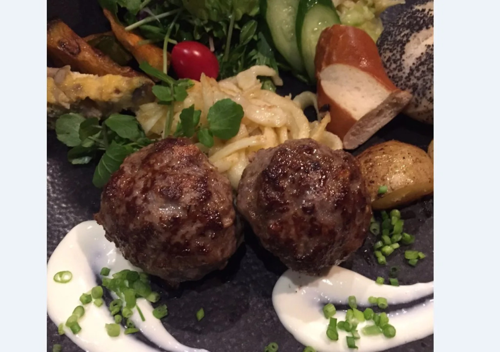 Gasthaus 44 Higashimikuni