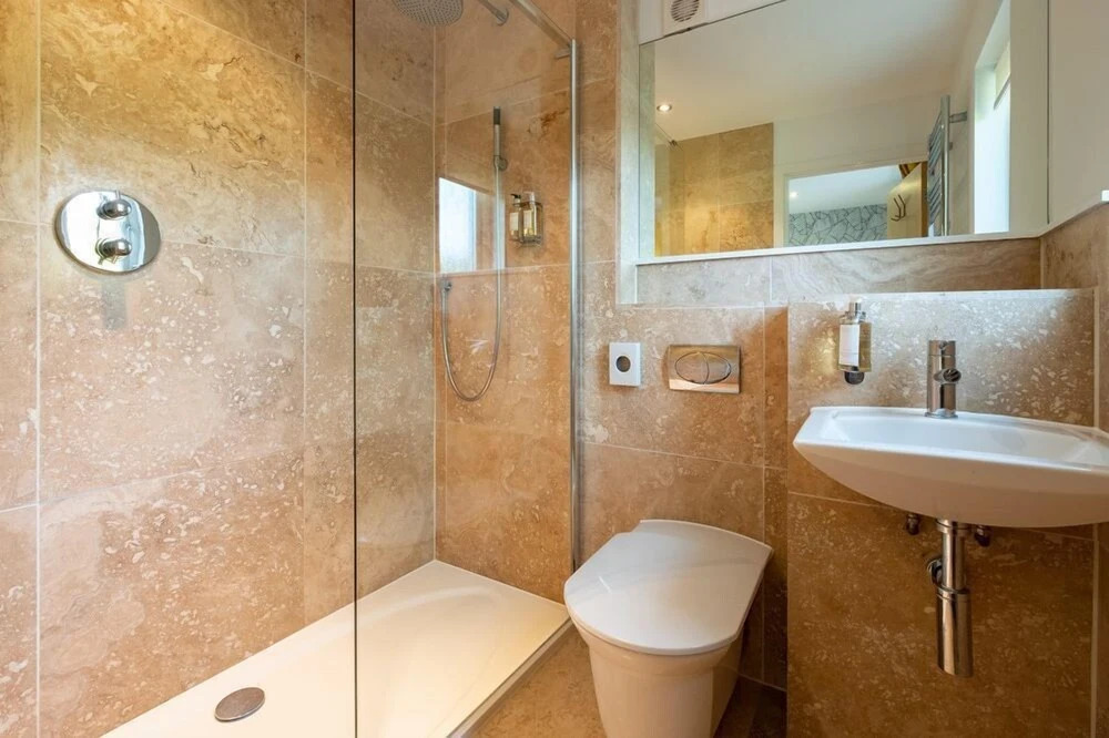 Trewhiddle Retreat V5 by Together Travel - Luxury 4-Bedroom Villa