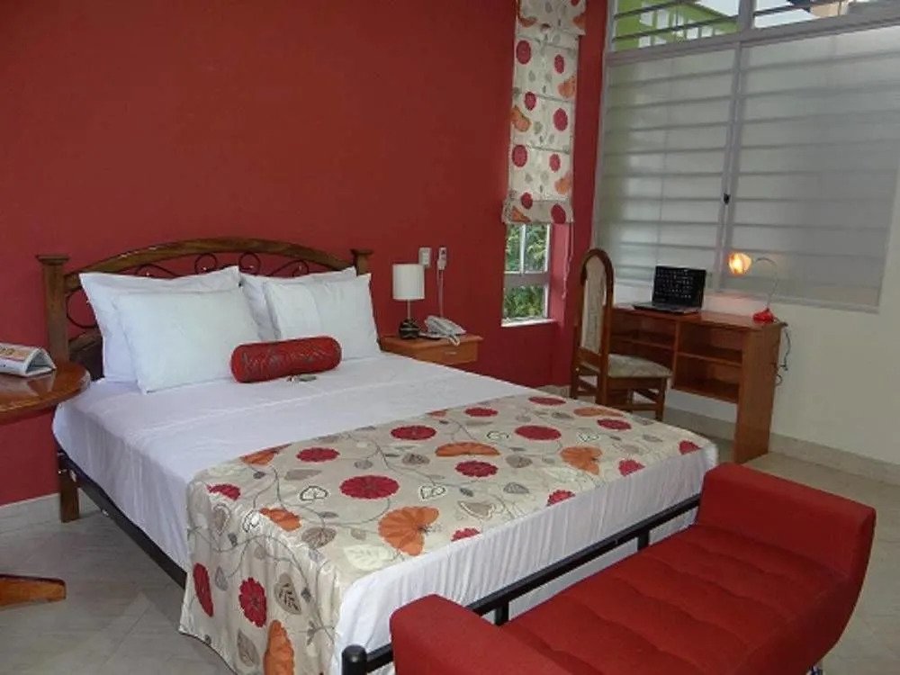 Delfin Amazon Suites