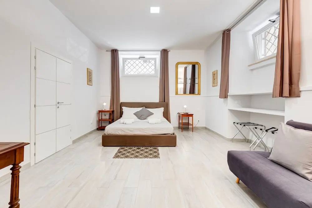 Ara Pacis Inn