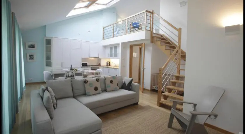 Apartamentos Augusta 109