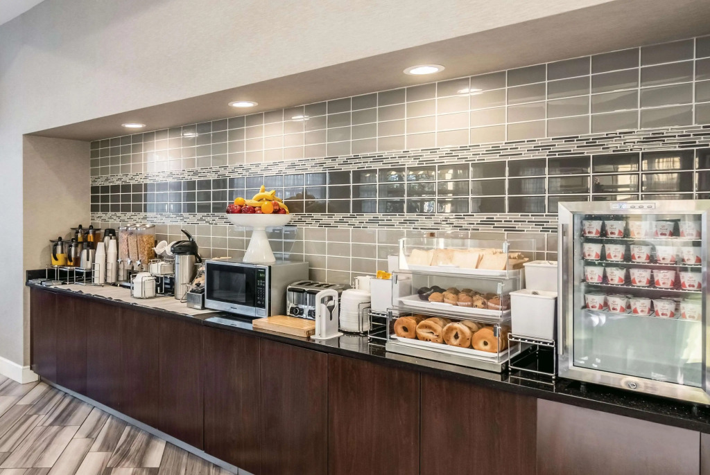 La Quinta by Wyndham Orlando Airport