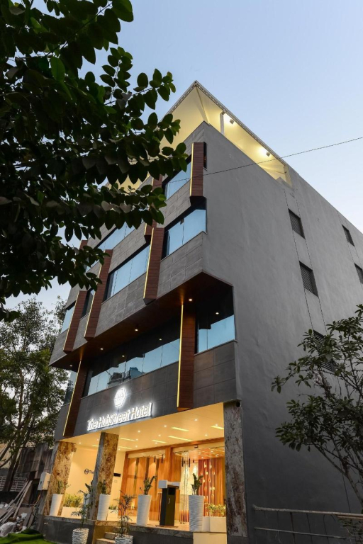 The Hubstreet Hotel