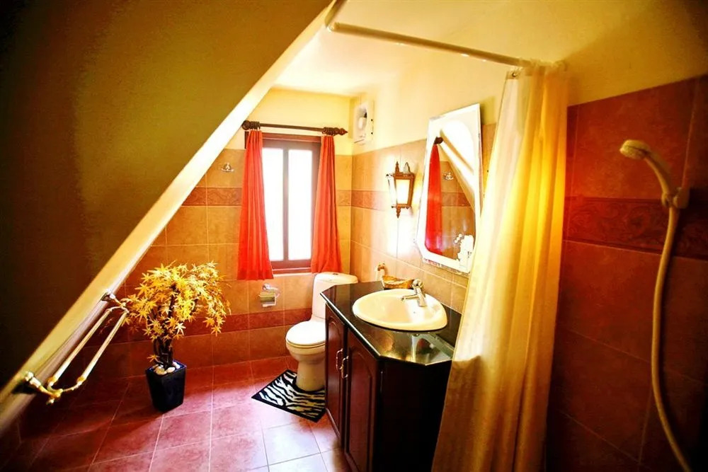 Coco palace resort