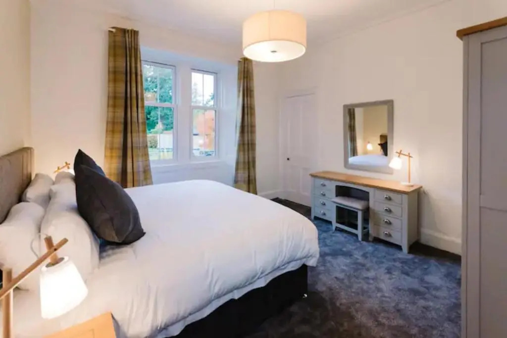 Erigmore Cottage - A cosy cottage located in a countryside park with WIFI and access to swimming pool