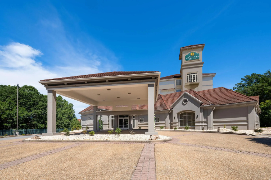 La Quinta by Wyndham Raleigh Cary