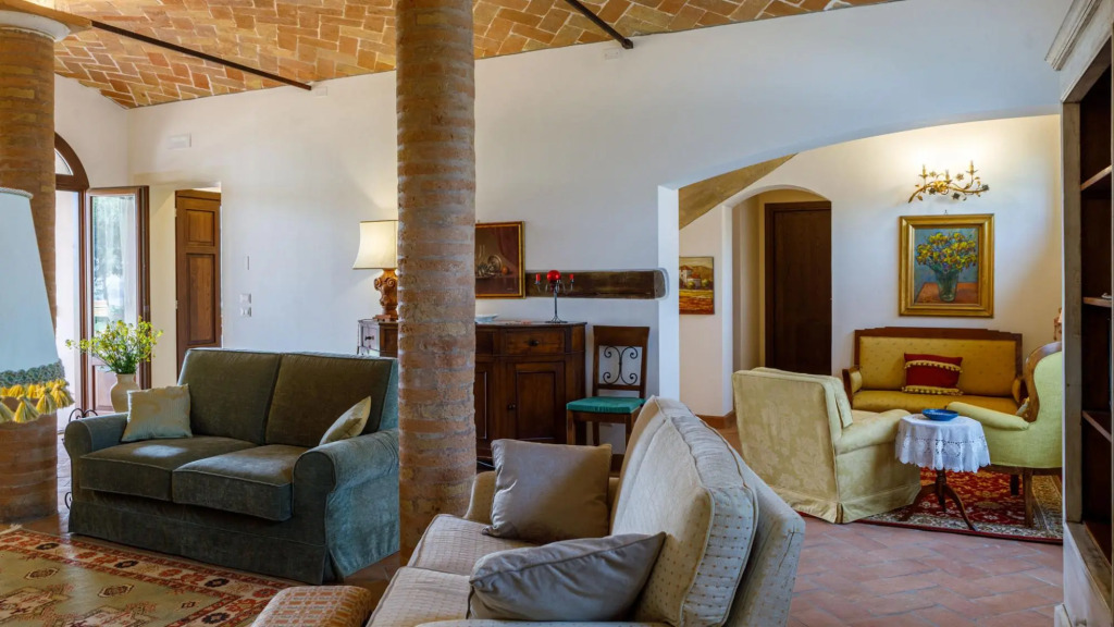 Ca Pellicciano 8, Emma Villas