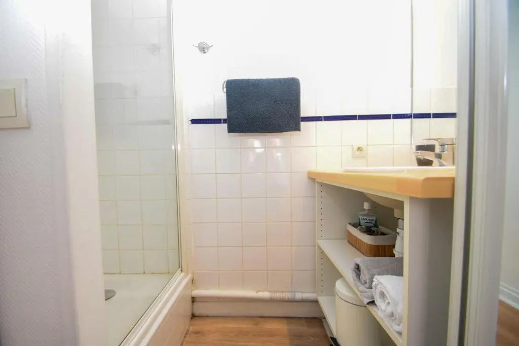 Top location near ParisSuperb cosy 2p apartment