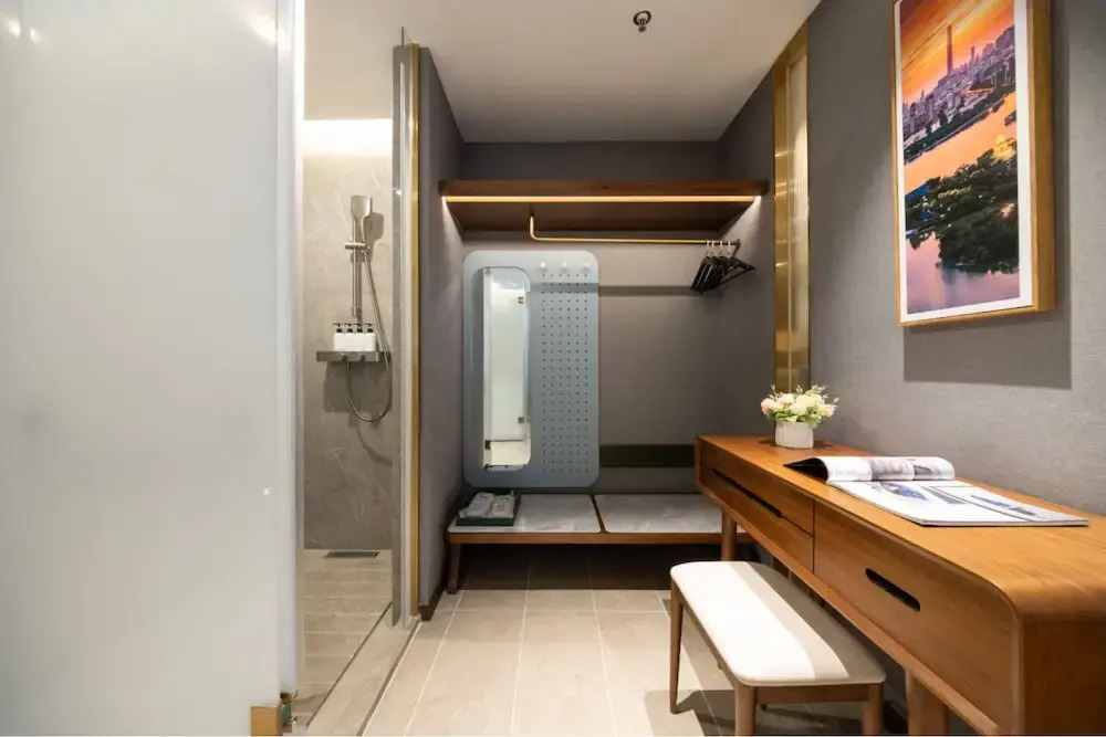 Nostalgia S Hotel(Tianjin Jinwan Plaza）
