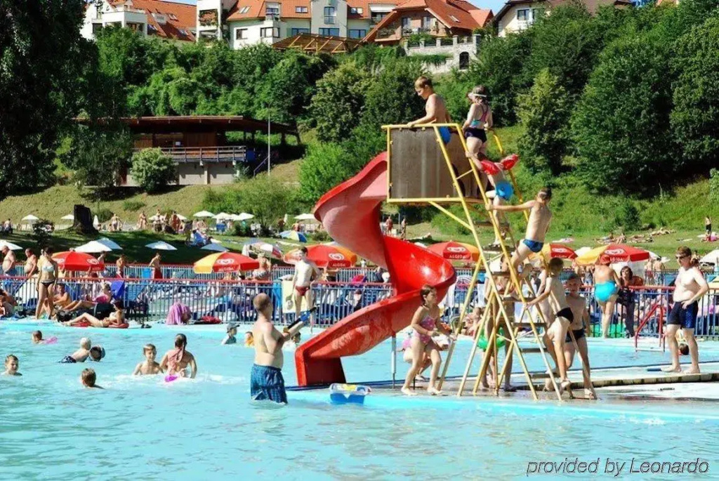 Dixon Resort & Wellness