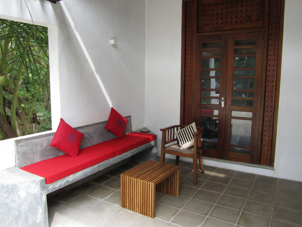 Isana Beach House