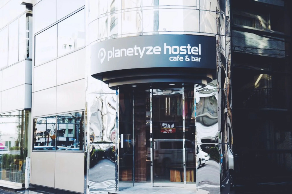 Planetyze Hostel