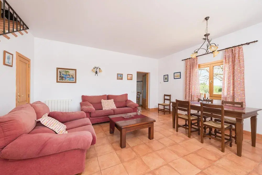 Sa Conca in Manacor With 6 Bedrooms and 4 Bathrooms