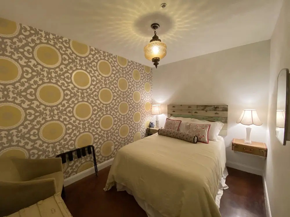Mulberry Inn