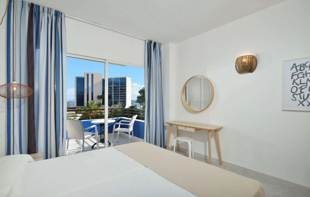SOL by Meliá Lunamar Palmanova Apartamentos